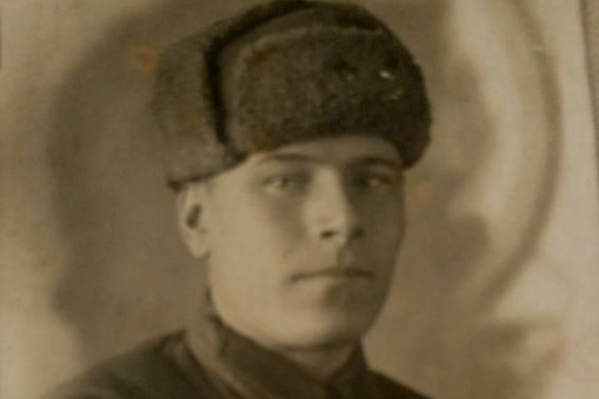 Предположительно, женщине принесли фото в музей в 1985 году Предположительно, женщине принесли фото в музей в 1985 году