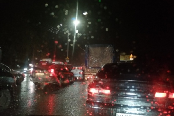 Движение в обратную сторону тоже немного затруднено Движение в обратную сторону тоже немного затруднено