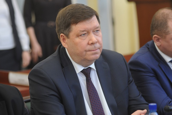 На пост заместителя председателя правительства Ярославской области по вопросам здравоохранения и социальной политики назначен Анатолий Гулин На пост заместителя председателя правительства Ярославской области по вопросам здравоохранения и социальной политики назначен Анатолий Гулин