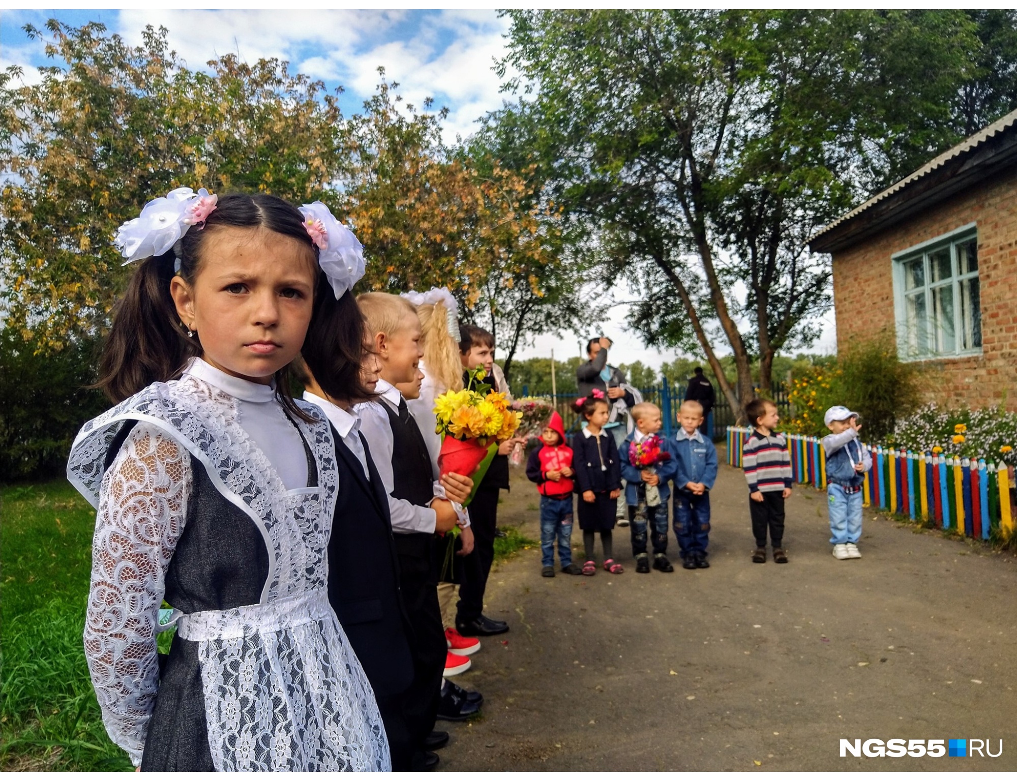 Вы не поверите, но на этой фотографии запечатлена вся школа Вы не поверите, но на этой фотографии запечатлена вся школа
