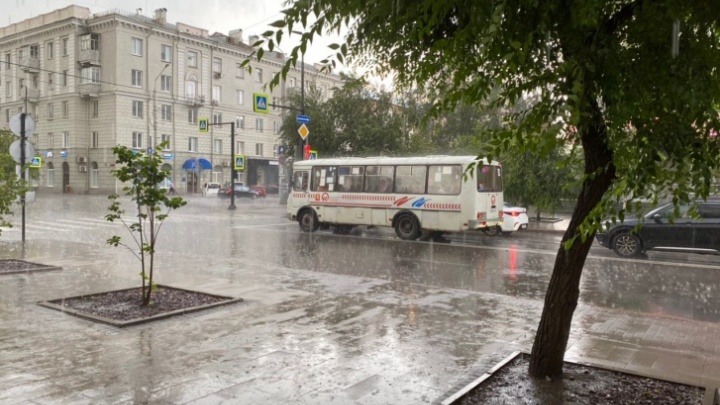 Погода испортится: на Красноярск идут грозы и ливни