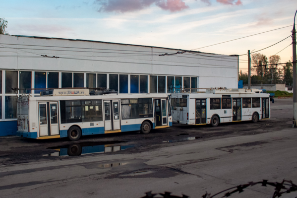 Первые троллейбусы из закрытого тверского парка уже приехали в Ярославль Первые троллейбусы из закрытого тверского парка уже приехали в Ярославль