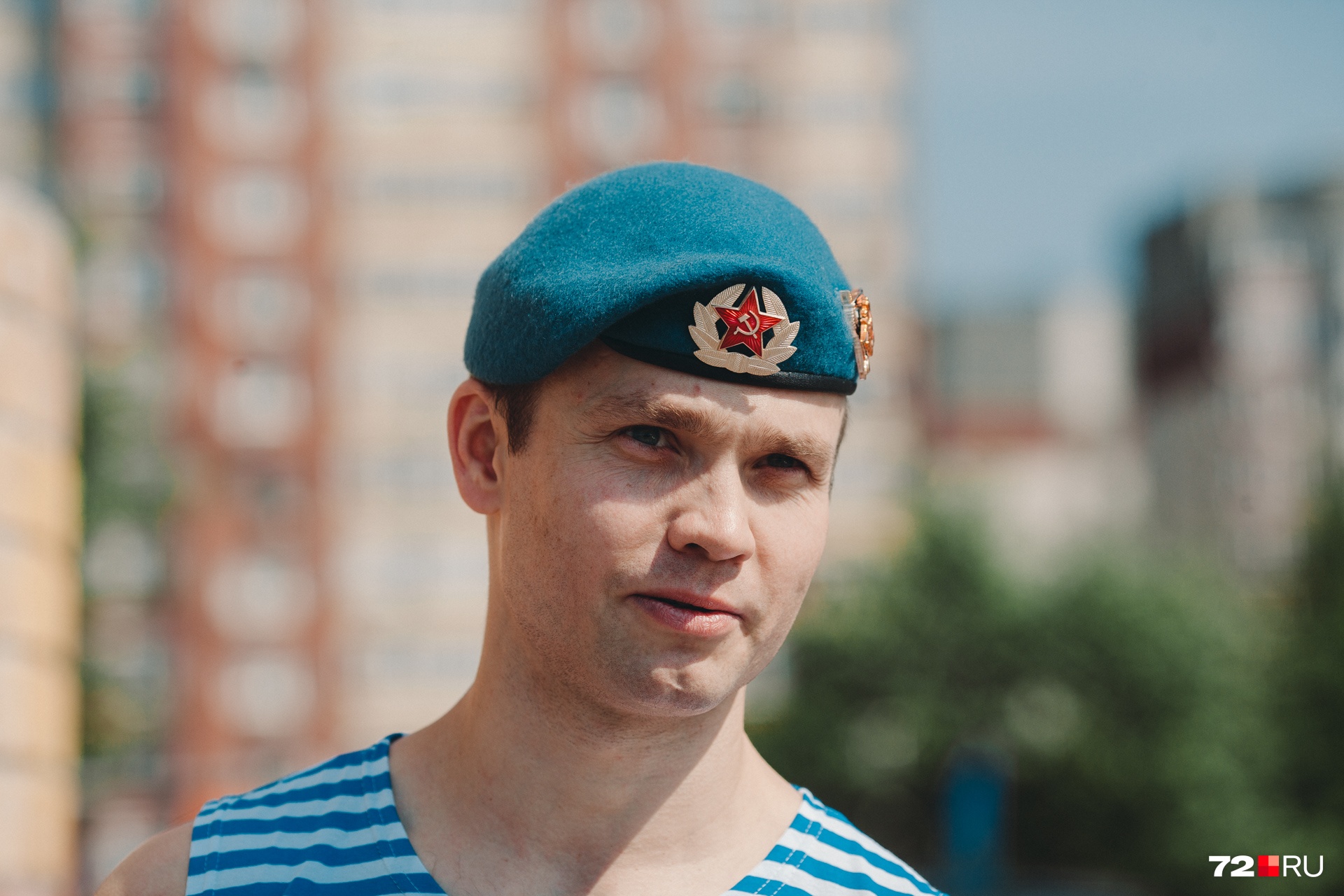 Это Алексей. Он служил с 2007-го по 2009-й год. В общей сложности он отслужил полтора года в Рязани Это Алексей. Он служил с 2007-го по 2009-й год. В общей сложности он отслужил полтора года в Рязани
