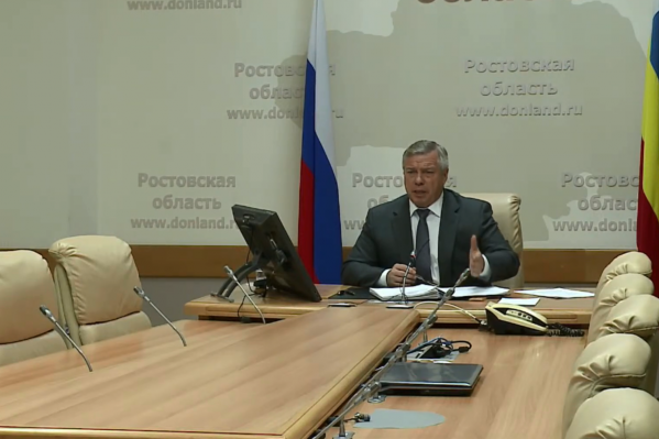 Губернатор считает, что не нужно держаться за контракты с регоператорами Губернатор считает, что не нужно держаться за контракты с регоператорами