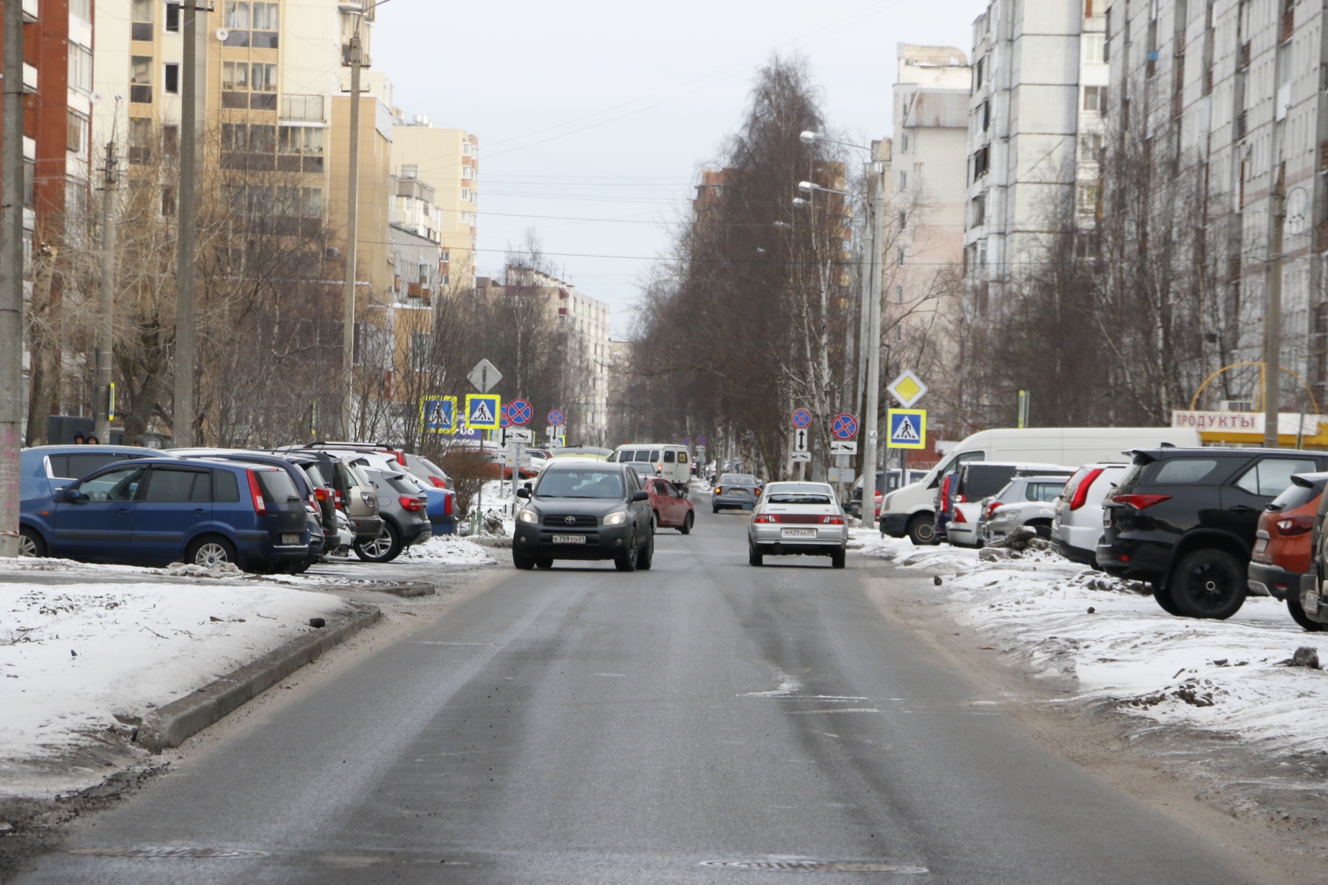 Пр новгород. Новгородский проспект Архангельск. Логинова проспект Новгородский. Архангельск Новгородский проспект Мем. Архангельск Воскресенская Новгородский дорожные знаки.