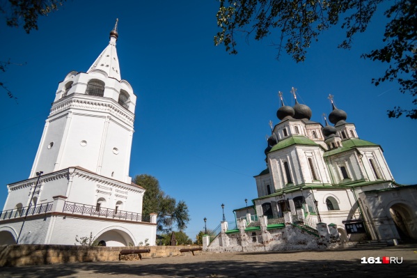На фото — Соборный комплекс на майдане На фото — Соборный комплекс на майдане