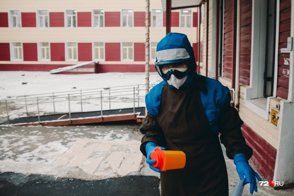 С начала пандемии подхватили коварный вирус свыше <nobr class="_">18 тысяч</nobr> жителей по всей области С начала пандемии подхватили коварный вирус свыше <nobr class="_">18 тысяч</nobr> жителей по всей области
