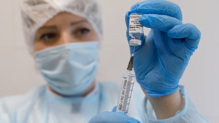 Кому и как будут делать прививки: 7 вопросов про вакцинацию от коронавируса