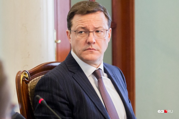 Дмитрий Азаров не стал скрывать будущие изменения в своей команде Дмитрий Азаров не стал скрывать будущие изменения в своей команде