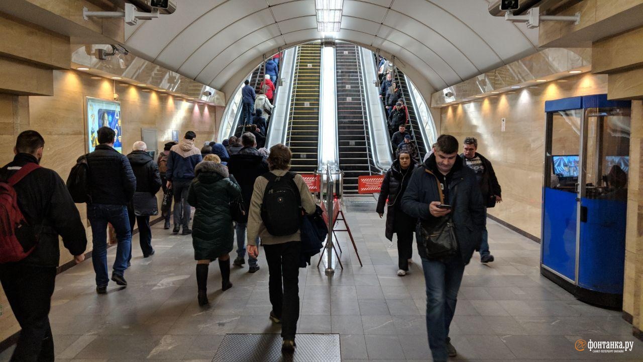 Происшедшее в метро сегодня спб