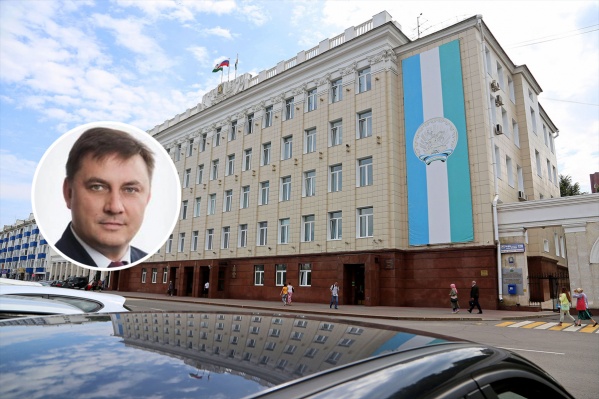 За свою трудовую деятельность Муслимов возглавлял множество организаций по благоустройству За свою трудовую деятельность Муслимов возглавлял множество организаций по благоустройству