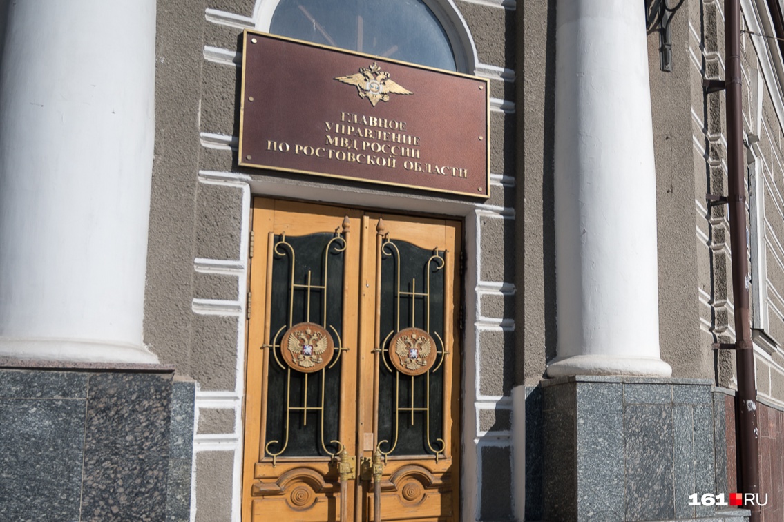 Подполковника МВД задержали в Ростове — его заподозрили в крышевании проституции