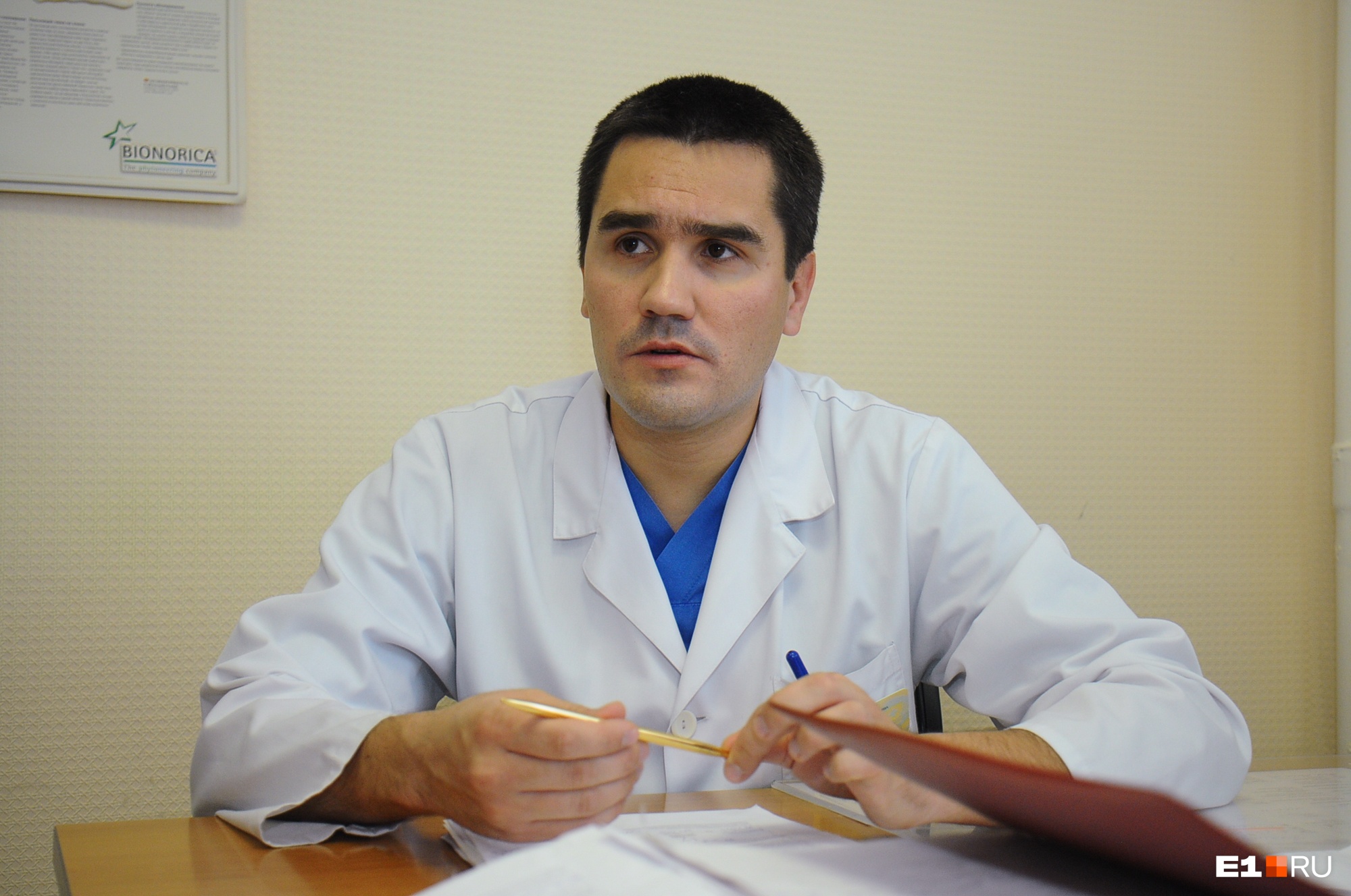 В пятницу в Екатеринбурге двоих пациентов с коронавирусом вывели из тяжелого состояния