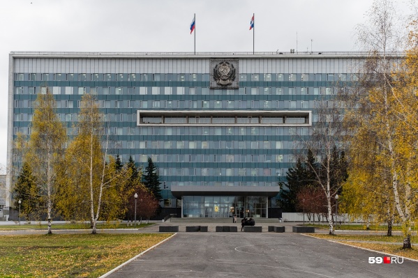 Приемная уполномоченного, которая находится в здании Заксобрания, не будет работать с 12 октября Приемная уполномоченного, которая находится в здании Заксобрания, не будет работать с 12 октября