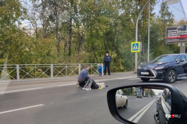 Иномарка не затормозила на пешеходном переходе Иномарка не затормозила на пешеходном переходе
