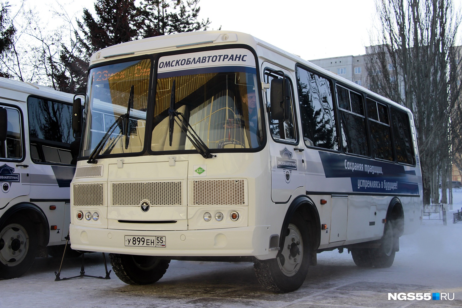 Автобусы омск автовокзал. ПАЗ-32053 Омскоблавтотранс. ПАЗ Омскоблавтотранс. Автобусы Омскоблавтотранс ПАЗ. Омскоблавтотранс тара Омск.