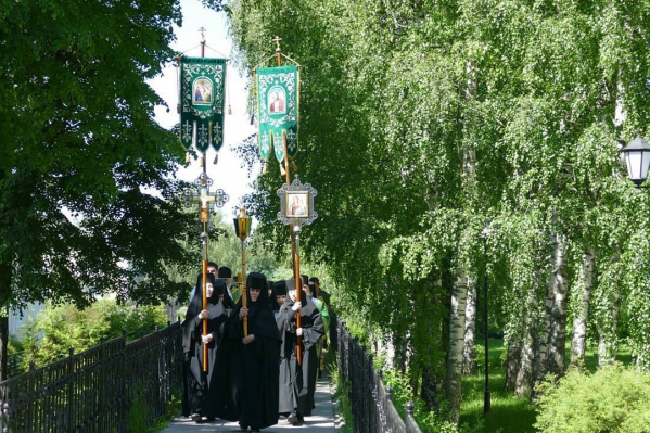 Несколько монахинь не смогли победить COVID-19 Несколько монахинь не смогли победить COVID-19