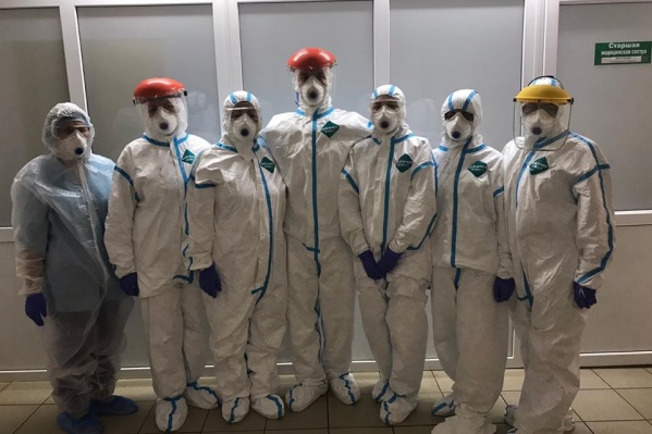 36 человек были на карантине вместе с пациентами 36 человек были на карантине вместе с пациентами
