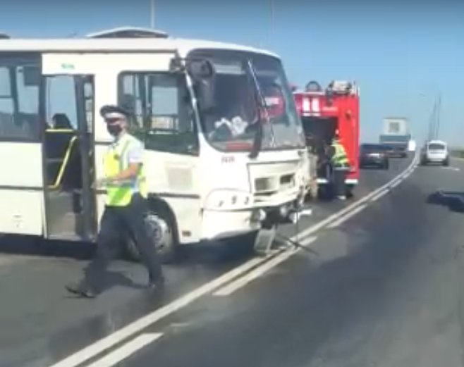 Скриншот видео из группы <a href="https://vk.com/wall-68471405_13409227" class="_ io-leave-page" target="_blank">«ДТП и ЧП Санкт-Петербург»</a>