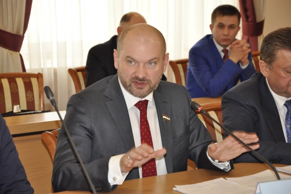 Александр Дегтев отказался от своего мандата сам Александр Дегтев отказался от своего мандата сам