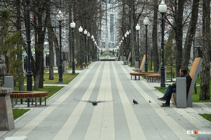 Улицы Екатеринбурга, как и весной, могут опустеть из-за коронавируса