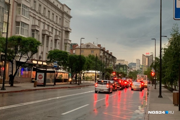 Ряд новых светофоров появится в Красноярске Ряд новых светофоров появится в Красноярске
