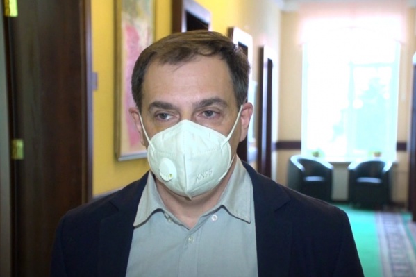 Алексей Цигельник рассказал, что за неделю в Кузбассе стало больше свободного коечного фонда Алексей Цигельник рассказал, что за неделю в Кузбассе стало больше свободного коечного фонда