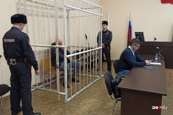 Худяков сначала говорил, что обо всем узнал от жены, но в итоге написал явку с повинной и подтвердил, что был в машине Худяков сначала говорил, что обо всем узнал от жены, но в итоге написал явку с повинной и подтвердил, что был в машине