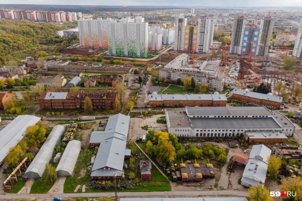 Новый участок Сибирской должен был пройти где-то здесь Новый участок Сибирской должен был пройти где-то здесь