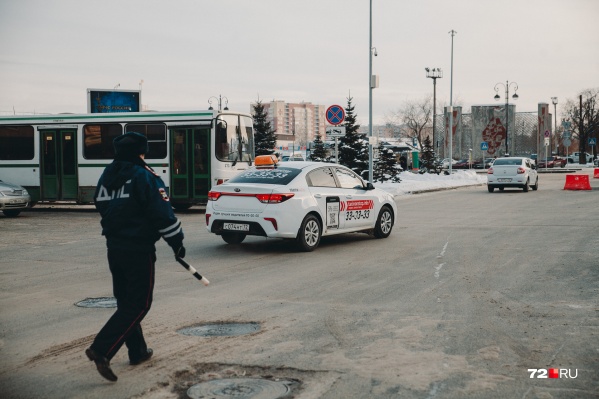 Cколько времени будет проходить рейд — неизвестно, но, скорее всего, на дорогах могут быть пробки Cколько времени будет проходить рейд — неизвестно, но, скорее всего, на дорогах могут быть пробки
