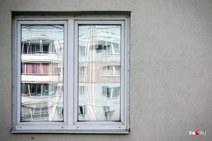 Основная претензия жильцов «Новых ключей» — некачественные стеклопакеты, установленные в квартирах