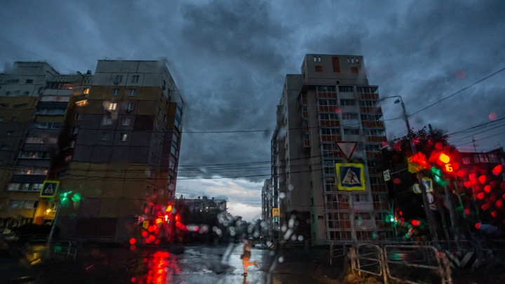 МЧС продлило штормовое предупреждение на Южном Урале