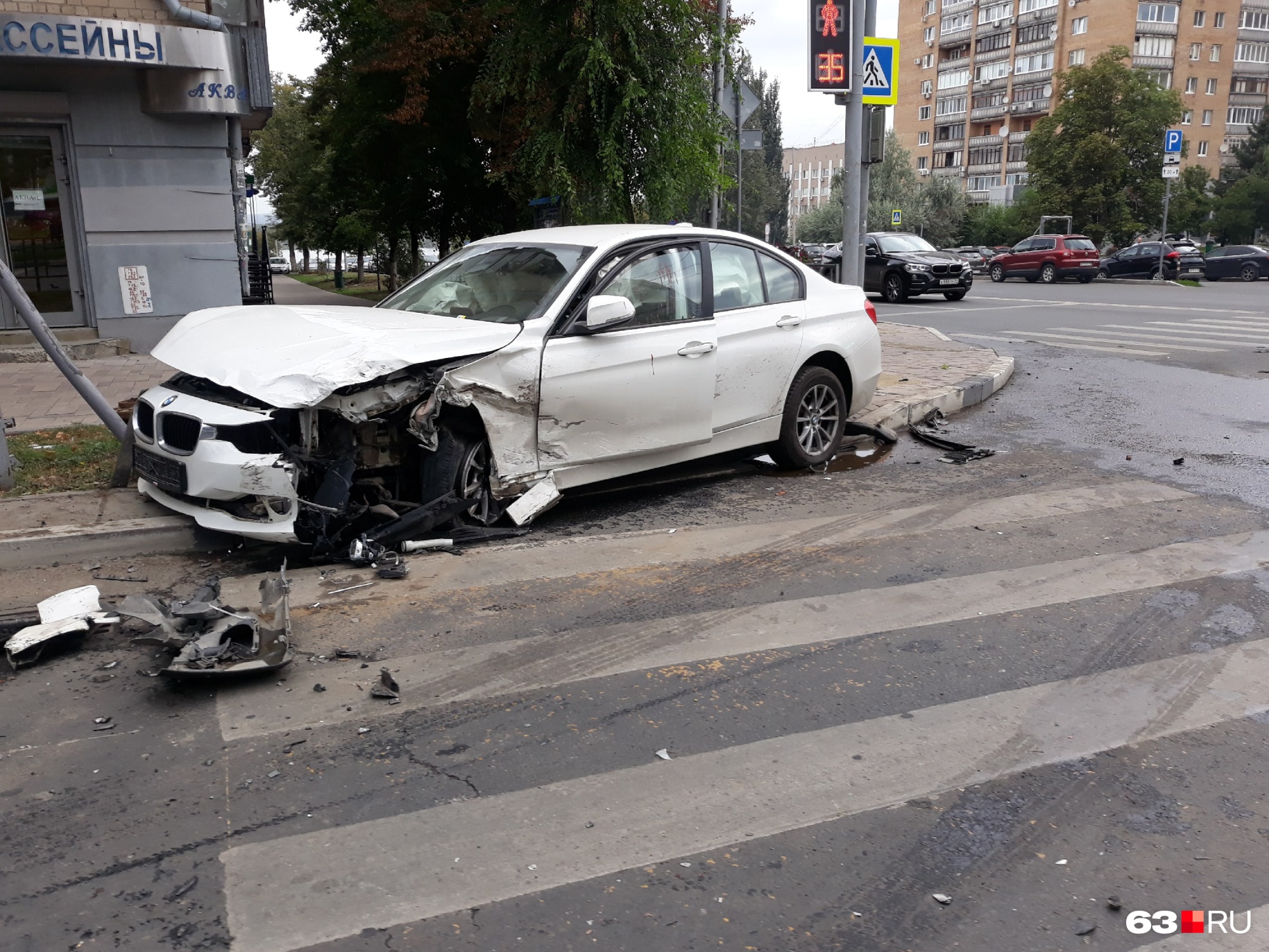 Утром в четверг, 13 августа, в центре Самары произошло ДТП. 