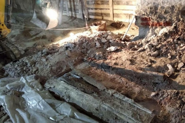 Спасская церковь возведена в 1794 году и является одним из старейших сооружений в Сибири Спасская церковь возведена в 1794 году и является одним из старейших сооружений в Сибири