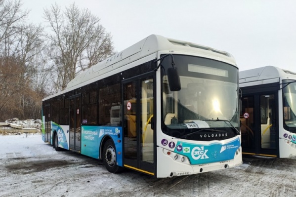 За два года мэрия Омска купила 40 автобусов на метане За два года мэрия Омска купила 40 автобусов на метане
