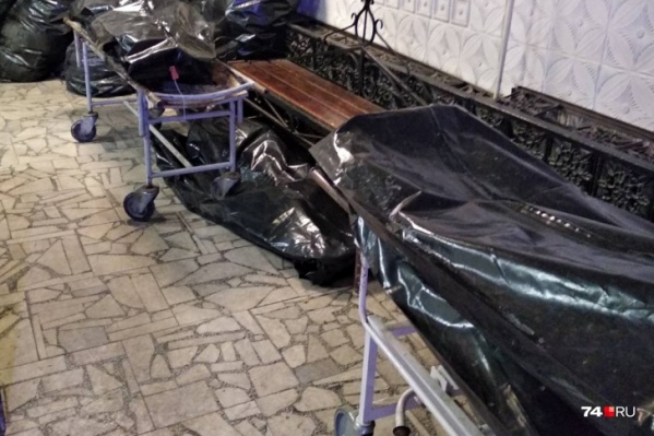Это фото сделано в траурном зале морга <nobr class="_">ГКБ № 8</nobr> <br> Это фото сделано в траурном зале морга <nobr class="_">ГКБ № 8</nobr> <br>