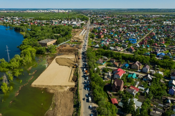 Рабочие планируют расширить дорогу Рабочие планируют расширить дорогу