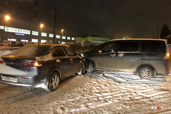 После публикации Е1.RU нашлись новые пострадавшие в ДТП с Nissan После публикации Е1.RU нашлись новые пострадавшие в ДТП с Nissan