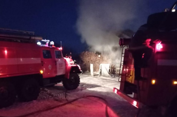 Пожар произошел сегодня рано утром в Чулымском районе Пожар произошел сегодня рано утром в Чулымском районе