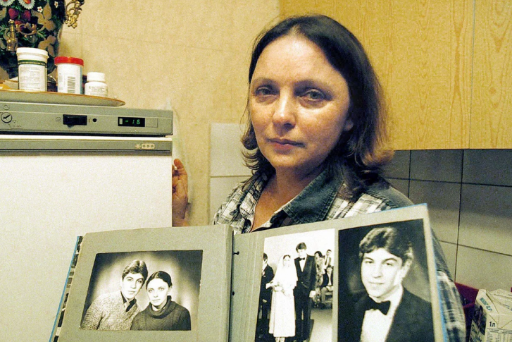 Лариса Савицкая в начале 2000-х, спустя 20 лет после авиакатастрофы, когда о ней стало известно