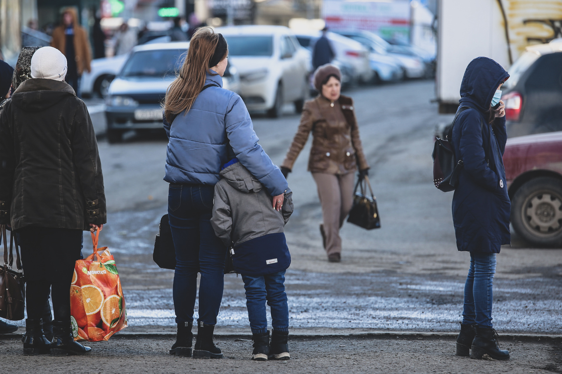 Ни одного случая заражения, но уже всё нельзя: власти Рыбинска перекрыли все парки и стадионы