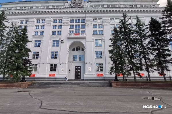 Приобрести монету можно будет в нескольких банках по всей стране Приобрести монету можно будет в нескольких банках по всей стране