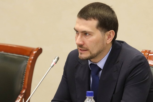 Артем Вахрушев посоветовал предпринимателям обратиться с предложениями к своим коллегам в правительстве области Артем Вахрушев посоветовал предпринимателям обратиться с предложениями к своим коллегам в правительстве области 