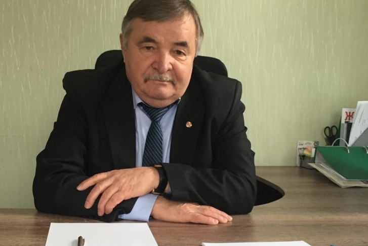 У Александра Неклюдова в результате коронавируса развилась пневмония, справиться с заболеванием не удалось У Александра Неклюдова в результате коронавируса развилась пневмония, справиться с заболеванием не удалось