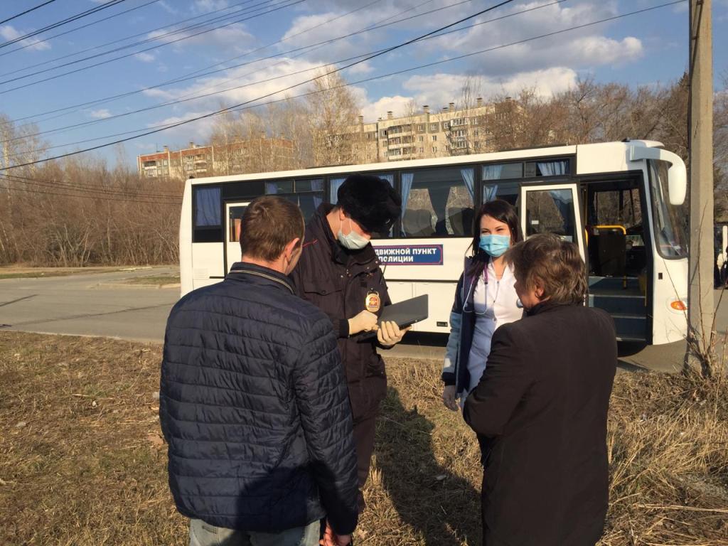 Полиция сегодня работает в разных районах Челябинска Полиция сегодня работает в разных районах Челябинска