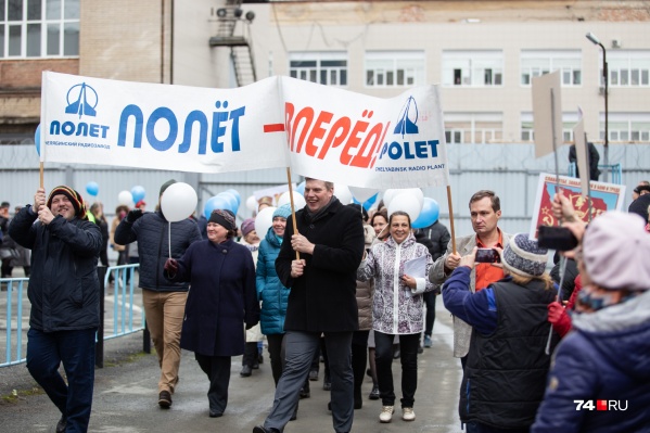 Радиозавод «Полёт» в пандемию не остановил производство и продолжил работу Радиозавод «Полёт» в пандемию не остановил производство и продолжил работу