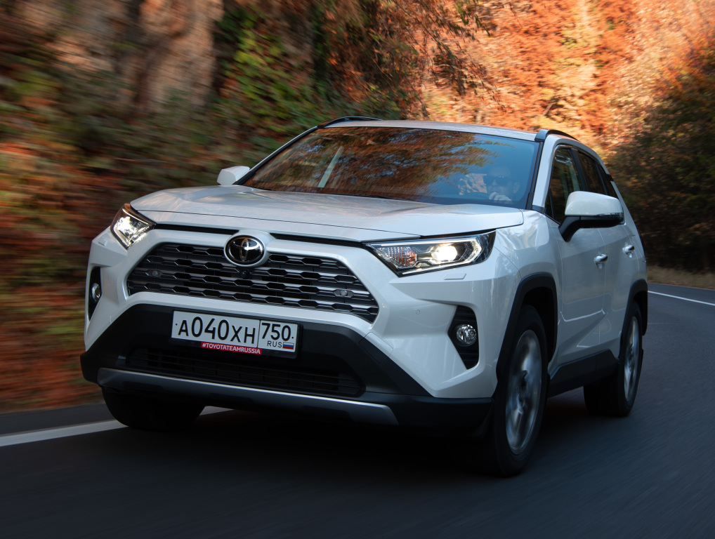 В сентябре 2020 года спрос на Toyota RAV4 вырос в 2,5 раза В сентябре 2020 года спрос на Toyota RAV4 вырос в 2,5 раза