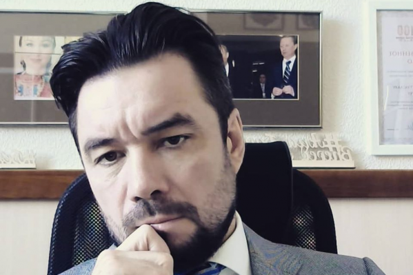 Общаться с помощью видеозвонков Мурзагулов планирует и после пандемии Общаться с помощью видеозвонков Мурзагулов планирует и после пандемии