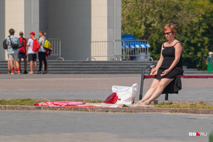 Кажется, в августе у пермяков еще будет возможность позагорать — ожидается, что в середине месяца температура воздуха будет выше нормы Кажется, в августе у пермяков еще будет возможность позагорать — ожидается, что в середине месяца температура воздуха будет выше нормы