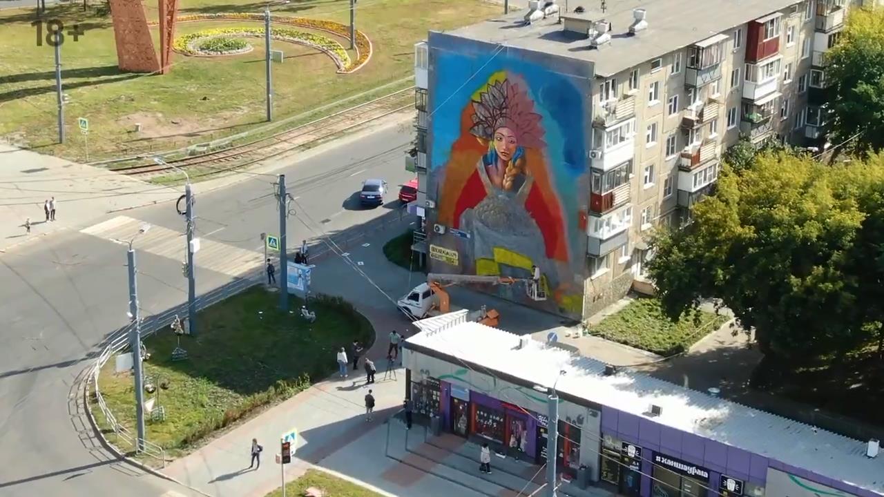 Изначально восточная красавица встречала гостей саммита ШОС Изначально восточная красавица встречала гостей саммита ШОС
